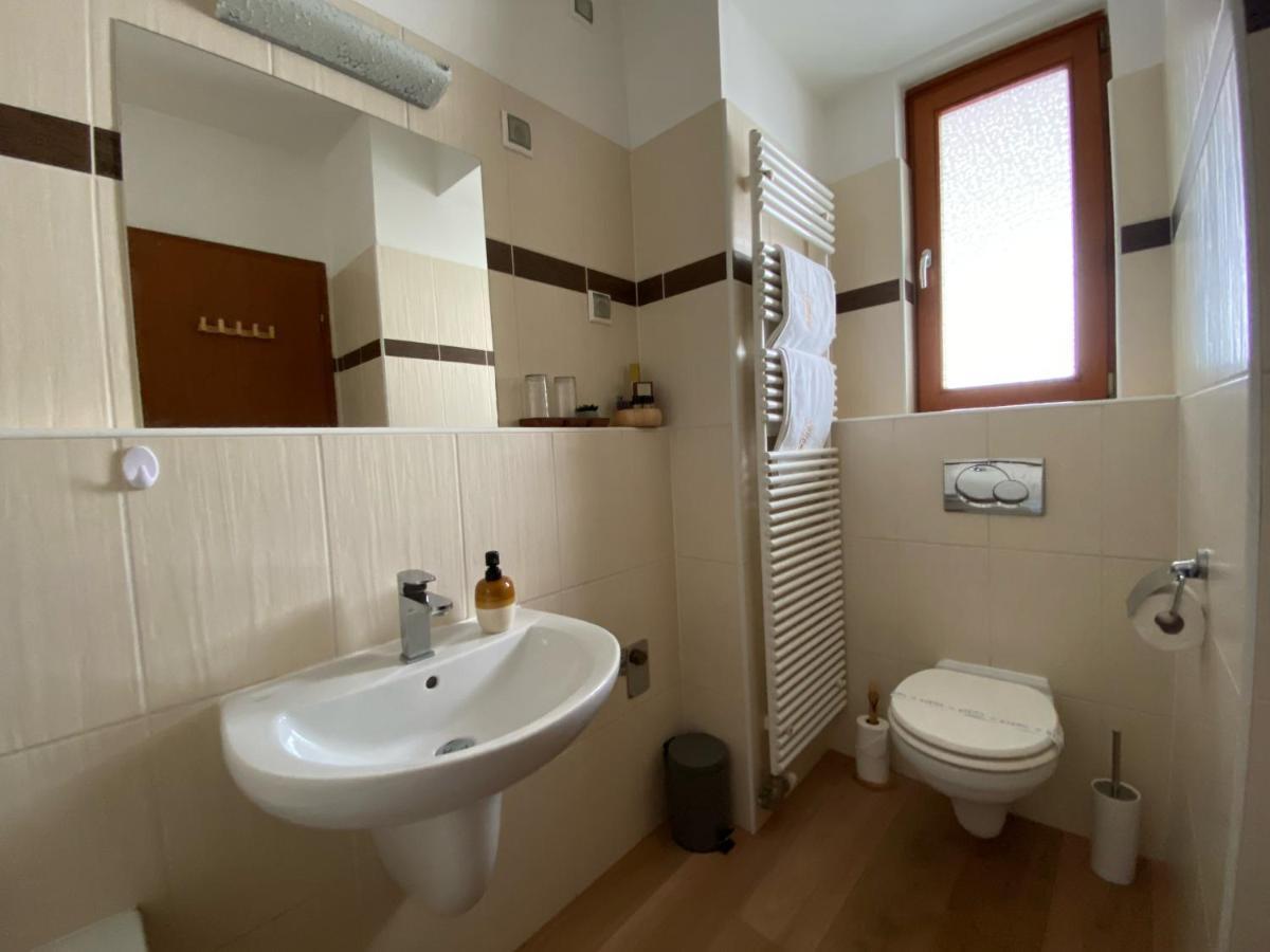 Lovag8 Apartment Budapest Exterior foto